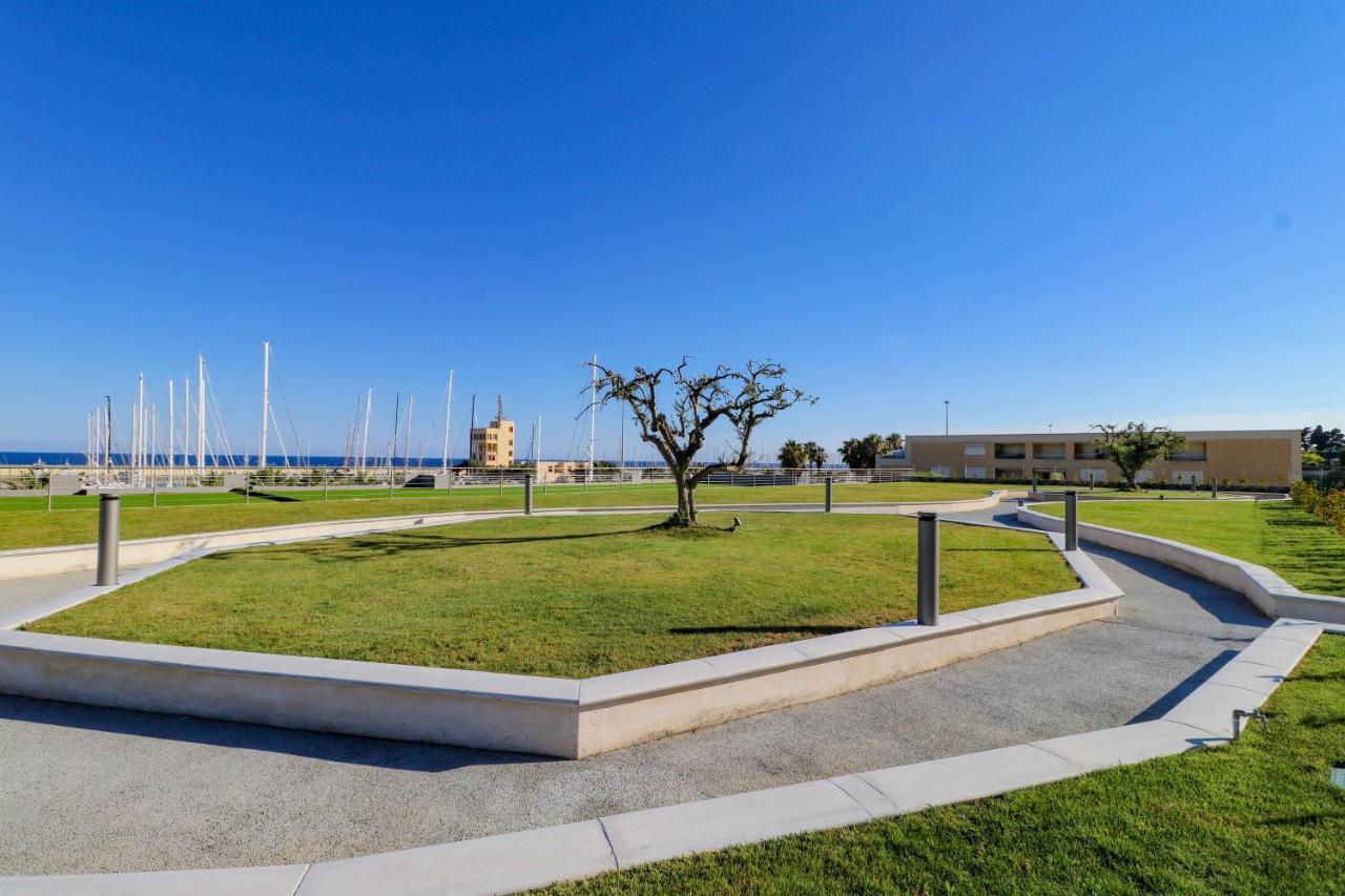 圣托·斯特凡诺·阿尔马尔H11 Luxury 9A - Porto - Piscina - Jacuzzi公寓 外观 照片