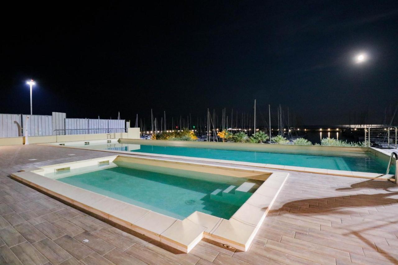 圣托·斯特凡诺·阿尔马尔H11 Luxury 9A - Porto - Piscina - Jacuzzi公寓 外观 照片